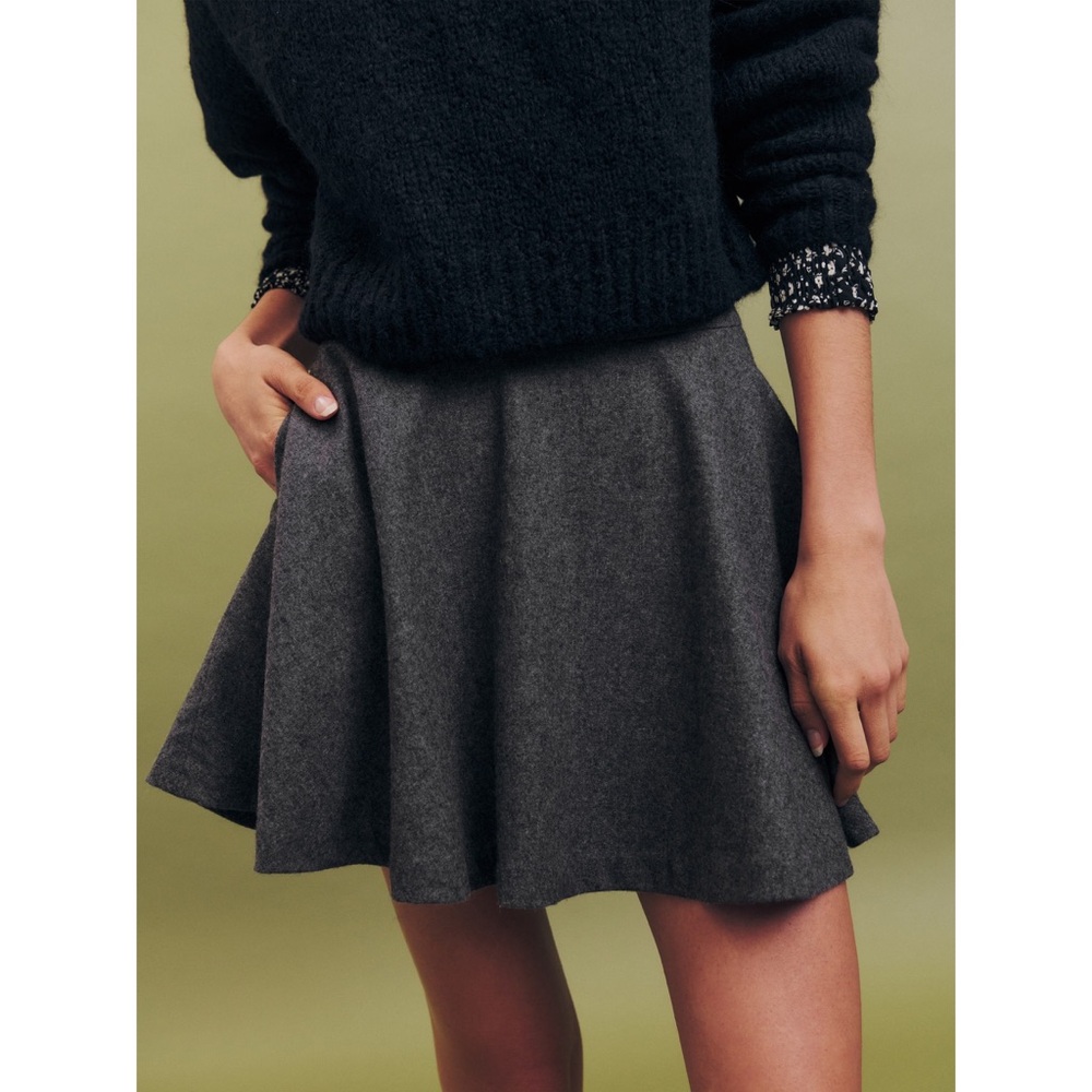 Reformation Dakota wool mini skirt, charcoal grey, size 4!